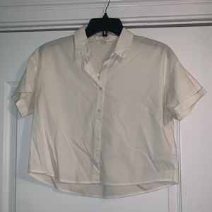 Forever 21 Off-White Cropped Button Down Shirt